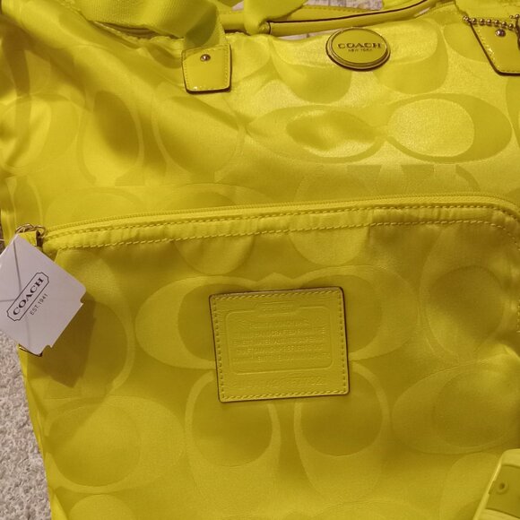 Coach Matching Bundle Set - Picture 4 of 8